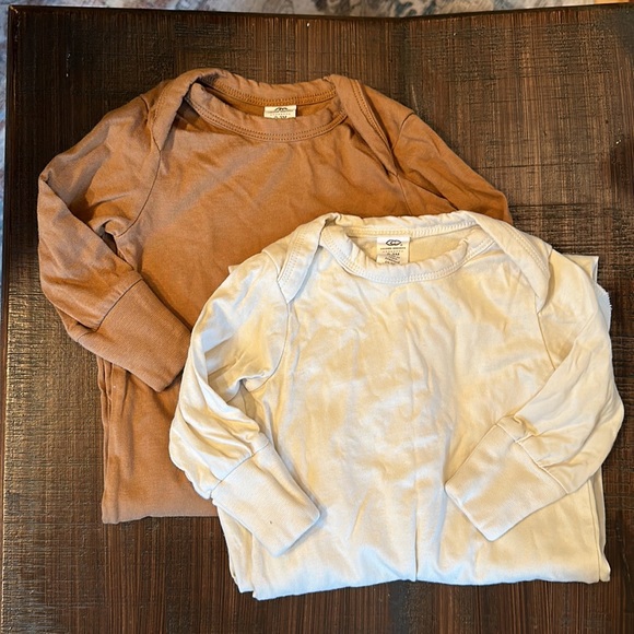 Colored Organics Infant Baby Gown - Picture 3 of 3